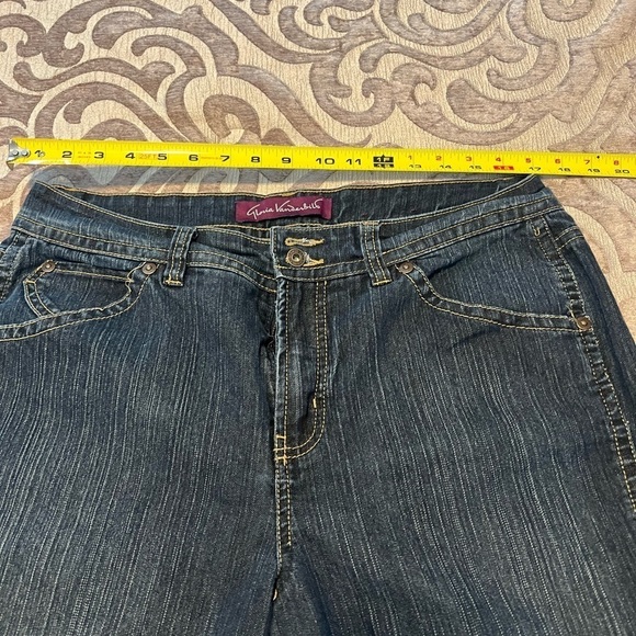 Gloria Vanderbilt Women's Dark Blue Bootcut Jeans – Size 14 – Comfortable & Flat - Picture 8 of 10